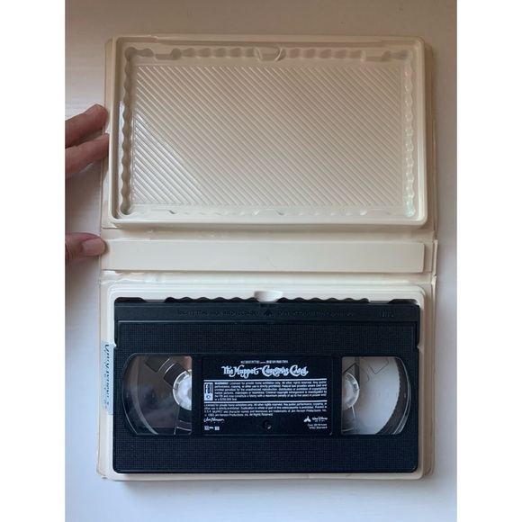 Disney The Muppet Christmas Carol VHS - Picture 4 of 4